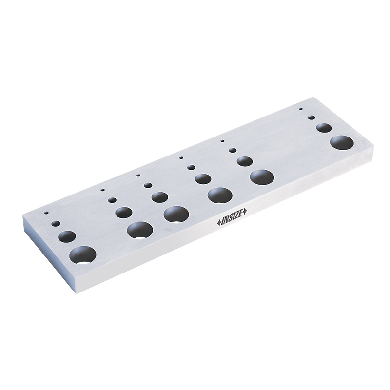Calibration Standard For Centerline Calipers